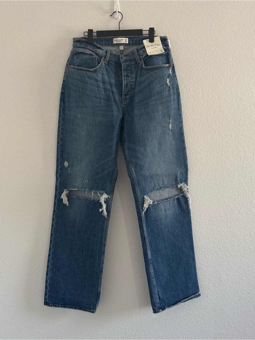 Abercrombie & Fitch curve love Women's Distressed Straight-Leg Jeans - Blue